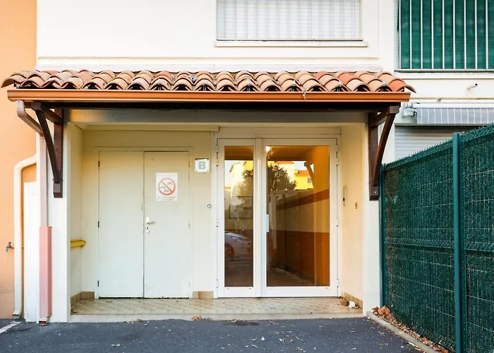 Le Genois By Interhome * Agde